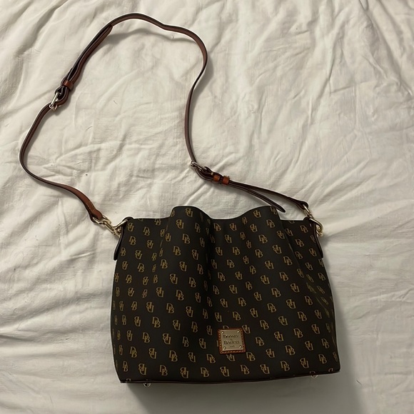 DOONEY BOURKE GRETTA BRENNA BAG NEW NEVER BEEN USED MEDIUM BAG